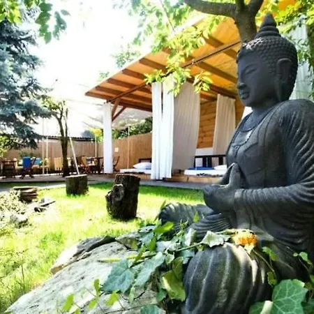 Buddha アパート *